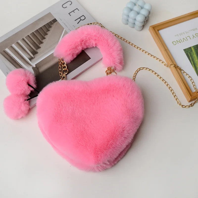 Winter Autumn Fashion Women's Faux Fur Tote Bags Cute Heart Shaped Purses 12 Colors Customized Design 25x20x18cm 2022
