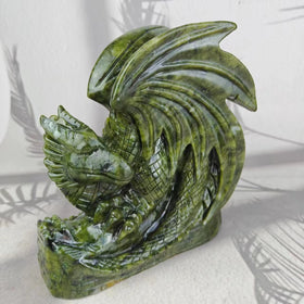 Hand Carved High Quality Natural Crystal Xiuyu Jade Fly Dragon Carving for Home Decoration