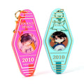 Vograce Custom Motel Keychain Holographic Cartoon Key Chain Anime Charms Hologram Clear Acrylic Vintage Hotel Keychain