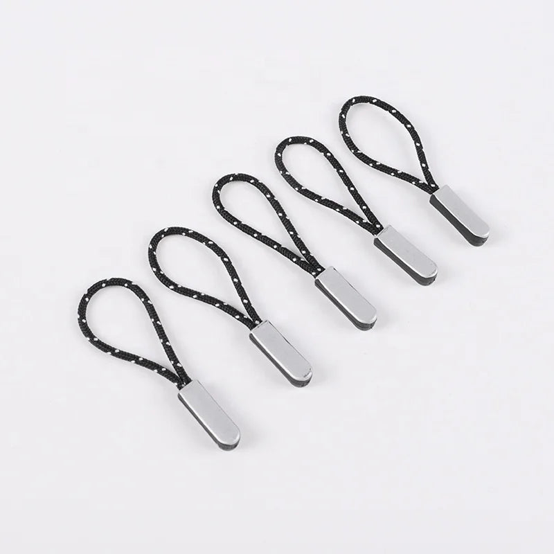 S440# Cool Silver Reflective Plastic Zipper Puller Durable Luminous Zipper Puller Fashion String Cord Wholesale Fashion