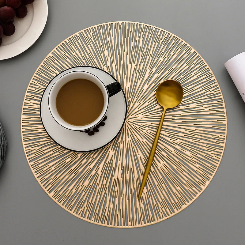 European Gold Silver Round Placemats Restaurant Hollow PVC Decoration Meal Mat Anti-hot Dining Table Line Mat Steak Plate Pad