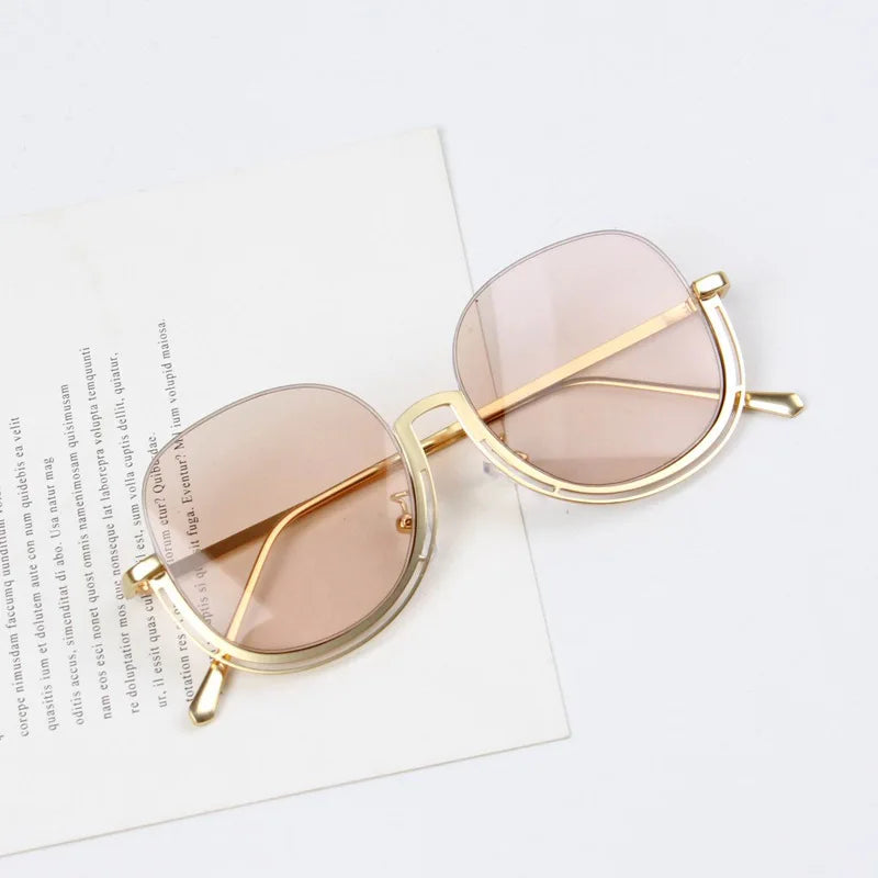 2023 New Kids Sunglasses with UV400 Protection Fashionable Children's Sunglasses Metal Frame