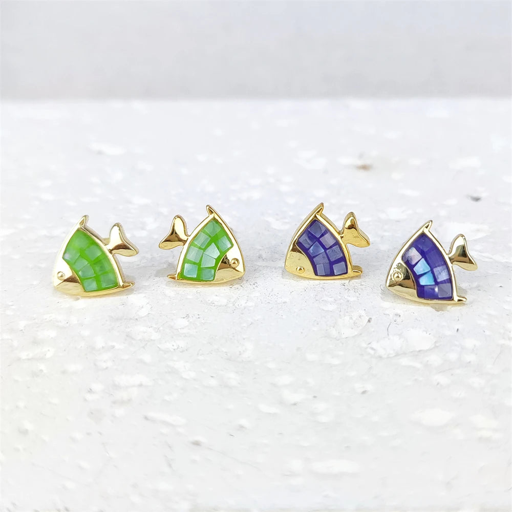 Hot 925 Sterling Silver 18k Gold Animal Lovely Fish Earrings Enamel Oil Drops Genuine Seashell Stud Earrings Gemstone Jewelry