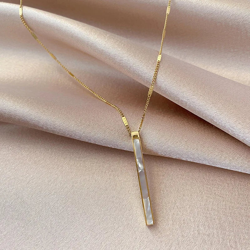 2021 New Arrival Exquisite Stainless Steel Shell Bar Necklace 18K Gold Plated Bar Pendant Necklace for Women