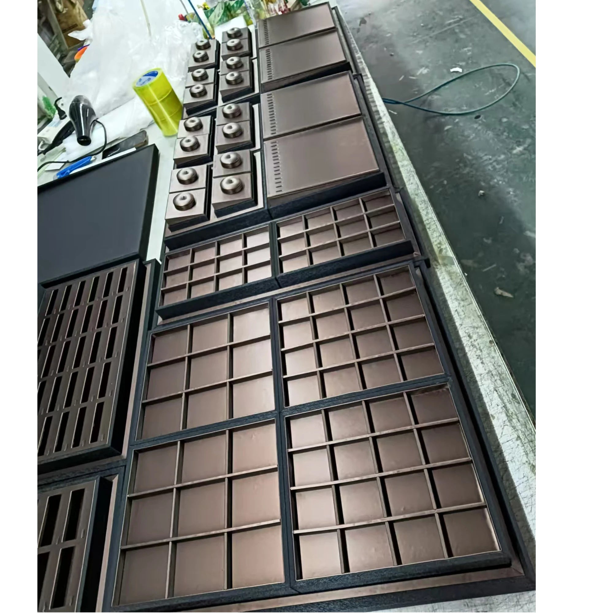 Jewelry Display Stand for Outside Free Design Paint Ring Necklace Jewellery Display Set Fashion Tray Displays for Jewelry Stores