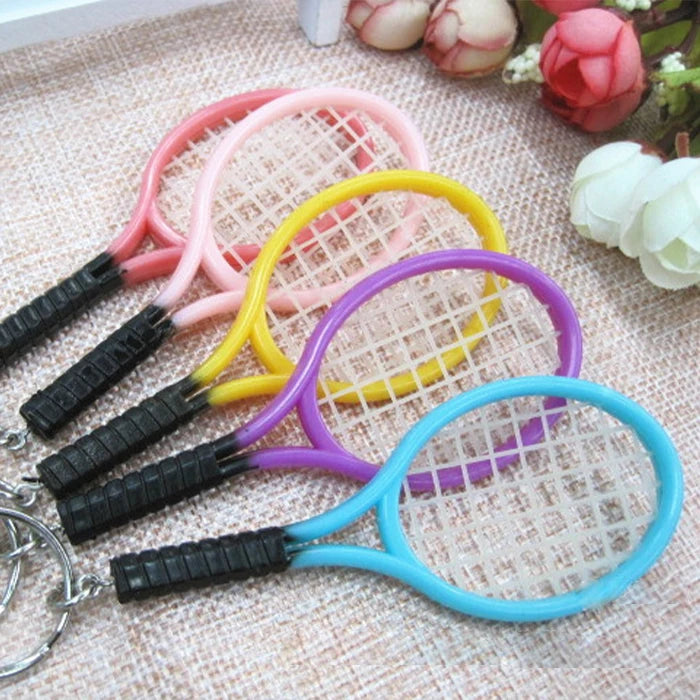 Trading Cheap Gifts Wholesale 9cm Plastic Sport Tennis Keychains Key Ring