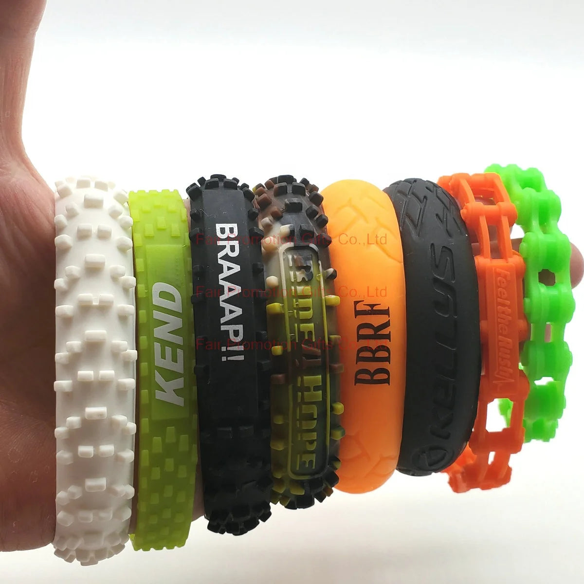 Promotional Gifts Customized Segmented Rubber Band Tire Tread Silicone Plastic Bracelet