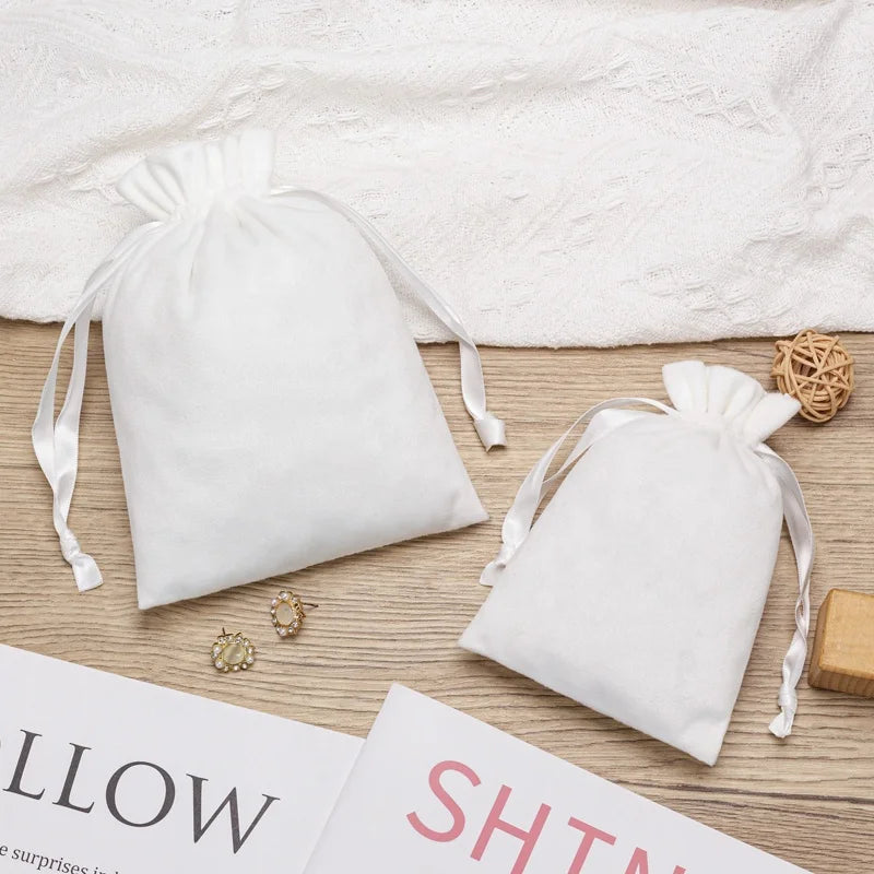 Recyclable Custom Logo Velvet Drawstring Packaging Bag High End Velvet Gift Jewelry Pouch Soft Cloth Bracelets Dust Velvet Bag