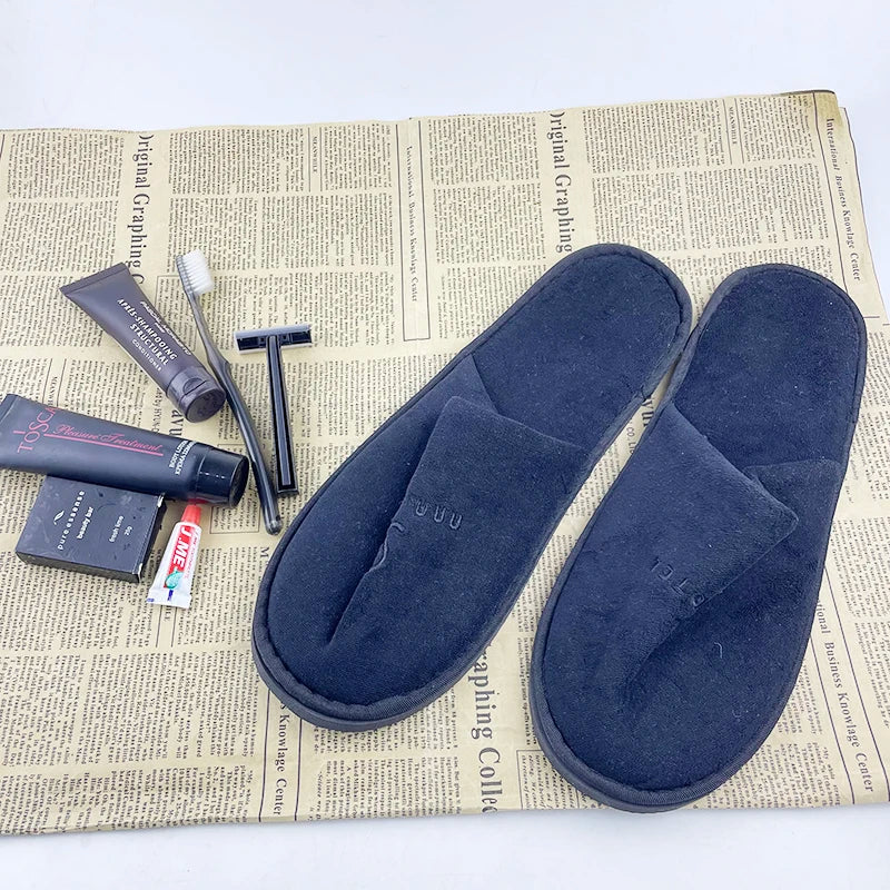 Wholesale Manufacture Hotel Toiletries Wash Room Dental Kids Portable slippers Men's Travel Set
