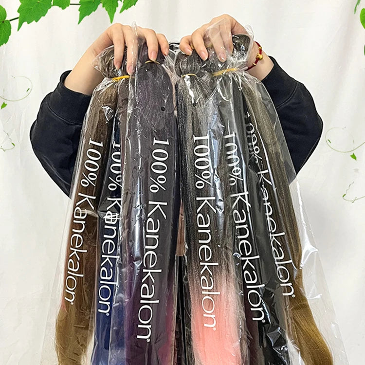 Julianna Wholesale 26Inch Hot Water Setting Ombre Kanekalon Yaki Ez Braid Expression Pre Stretched Braiding Hair Pre Stretch