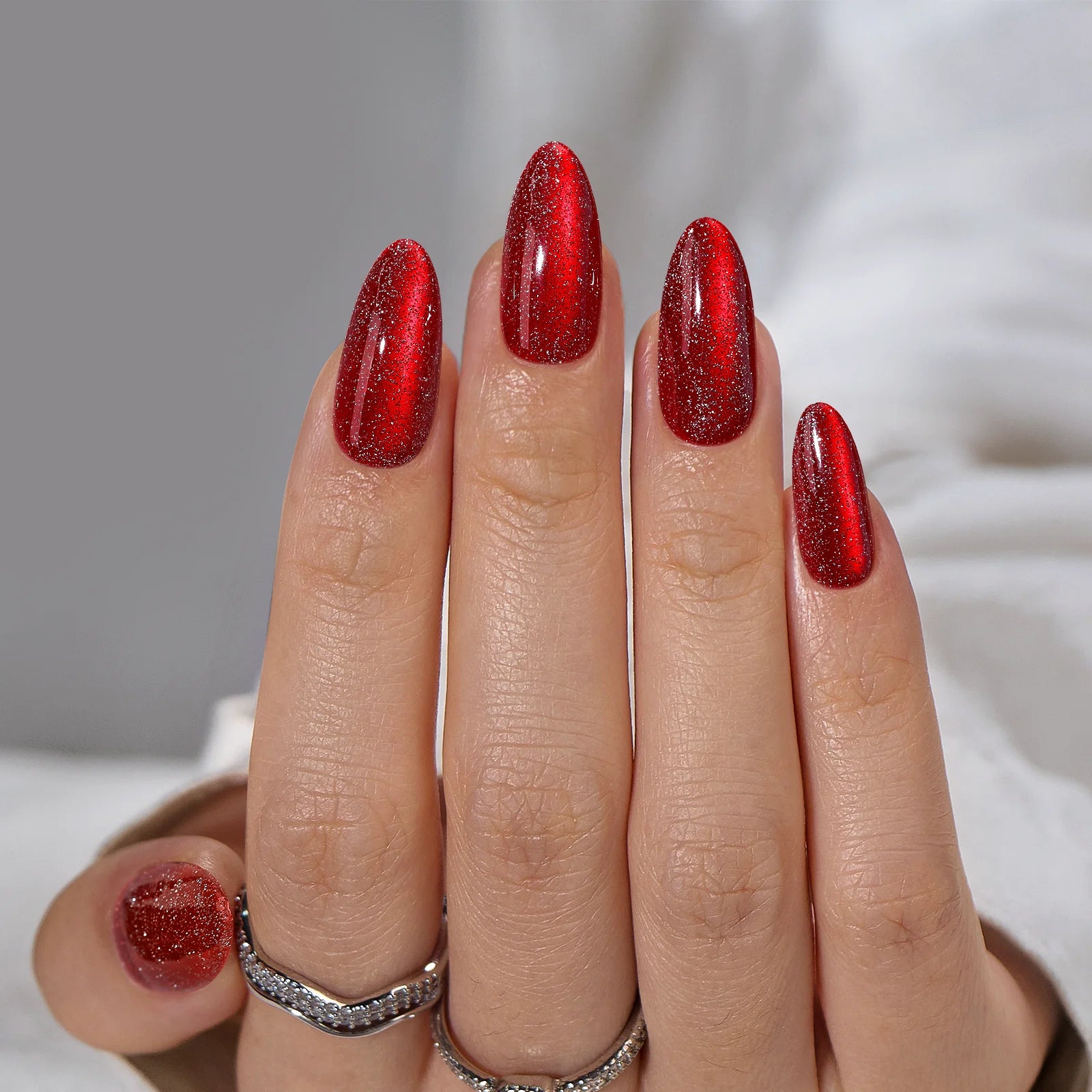 BTArtbox Almond Luxury Fake False Nails Artificial Fingernails Wholesale Acrylic Soft Gel Red Cat Eye Press on Finger Nails Bulk