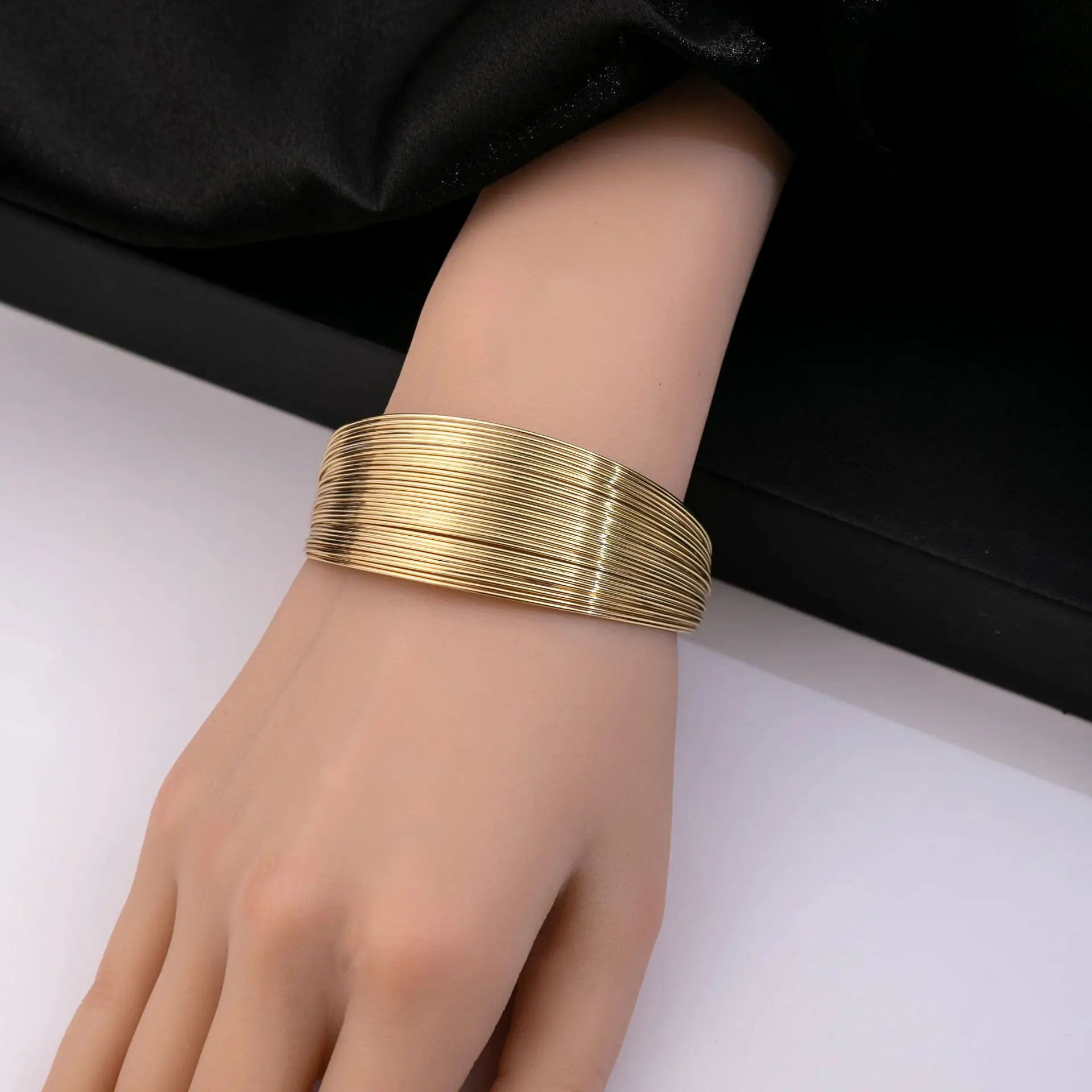 New Fashion Gold Multi-layer Wire Circle Open Cuff Bangle Boho Bracelet Set for Women Jewelry Party Gift
