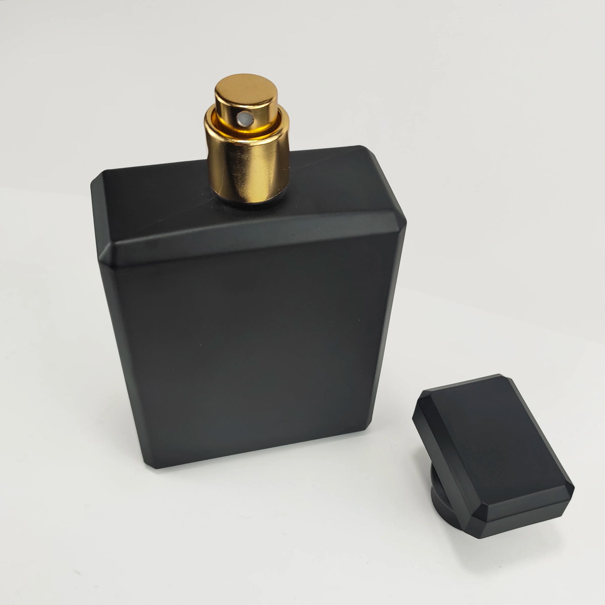 30ml 50ml 100ml Black Square Perfume Atomizer Glass Perfume Spray Bottles for Men