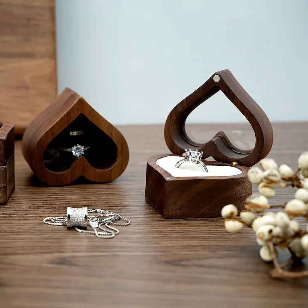 Yuehui Luban Custom Logo Heart-Shaped Carved Engraved Solid Wood Wedding & Engagement Ring Box Gift Set with Love Theme