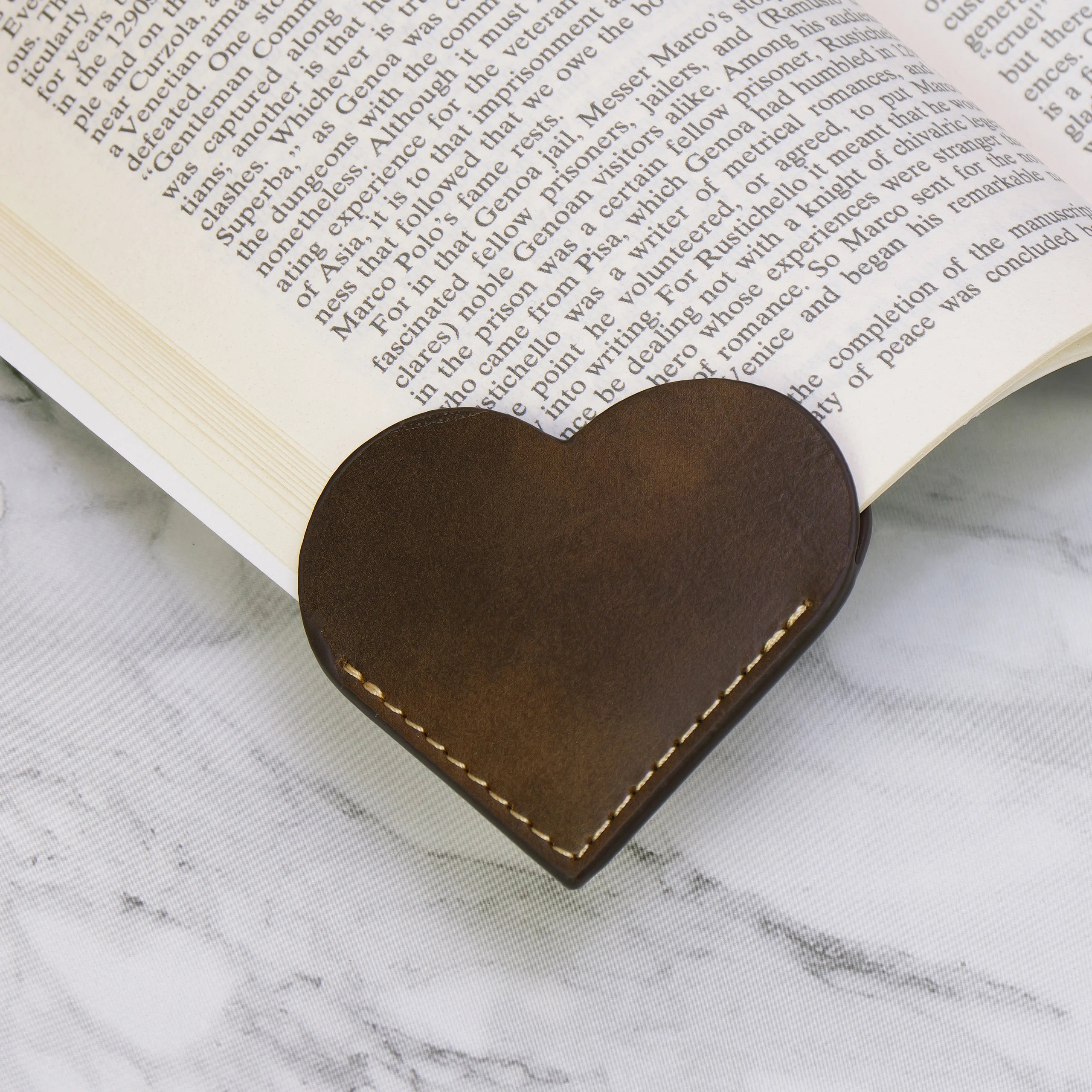 Wholesale Pu Leather Book Mark Custom Personalized Blank Laserable Leatherette Heart Bookmark for Reader Gift