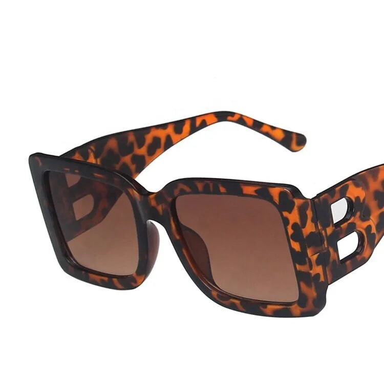 2021 Popular Street Big Frame Sun Glasses Women Popular Vintage Hot Sales Cheap Sunglasses