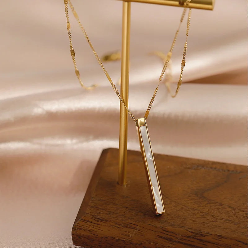 New Exquisite Titanium Steel Shell Bar Necklace 18K Gold Plated Bar Pendant Necklace for Girls