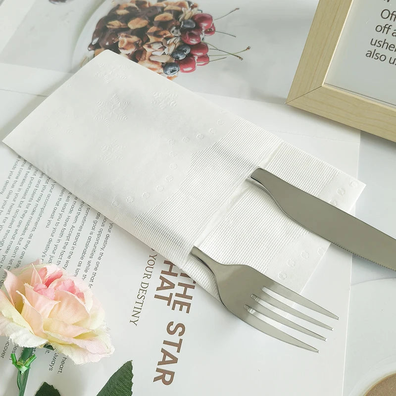 42*40cm Disposable Dinner Napkins Pocket Fold Bag Style 2 PLY 8 Fold White Printed Colored Virgin Wood Pulp Baoshijie in Stock