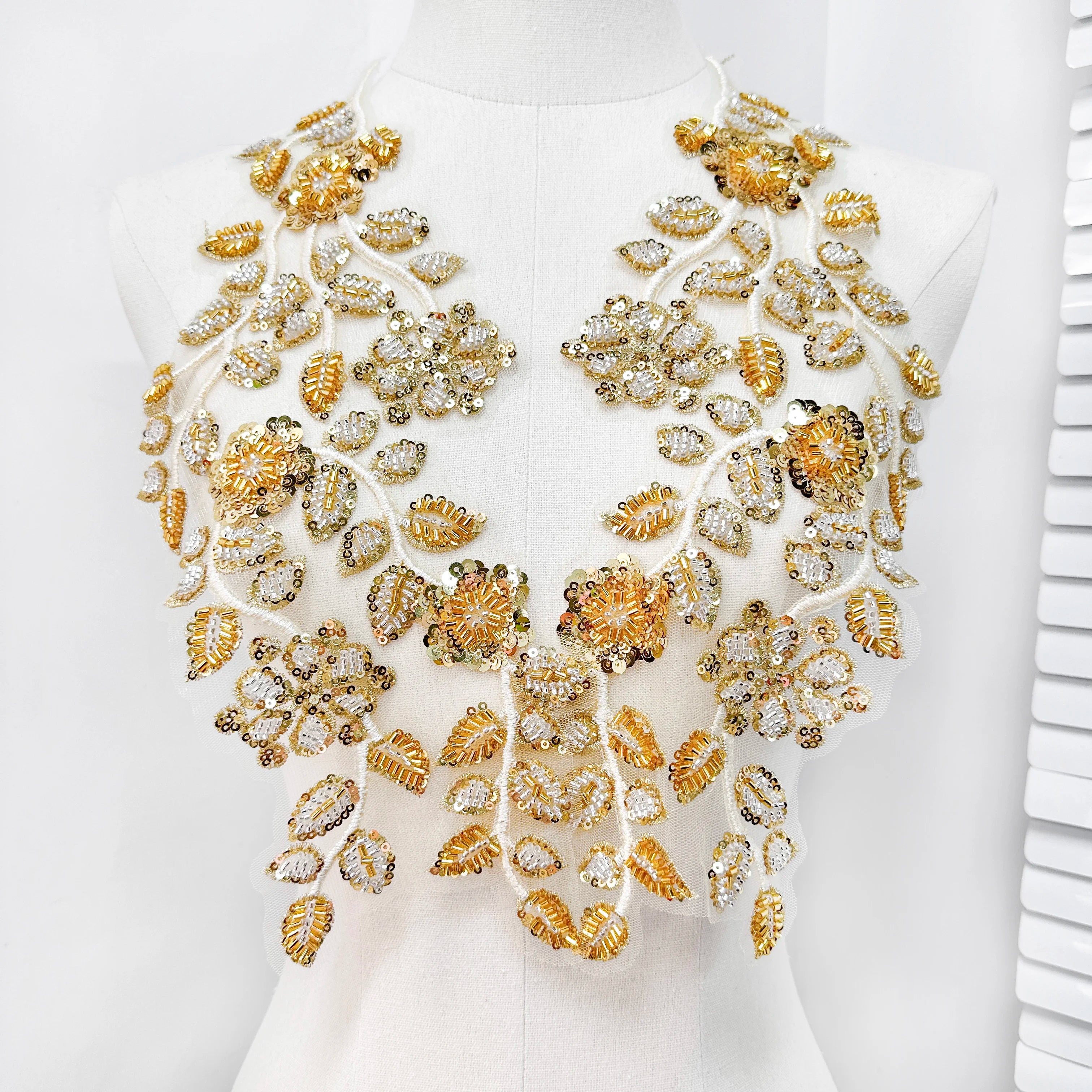 Luxury Gold Sequin Embroidered Floral Applique Patch for Dress Hat Neckline Decoration Handmade Mesh DIY Garment Sewing