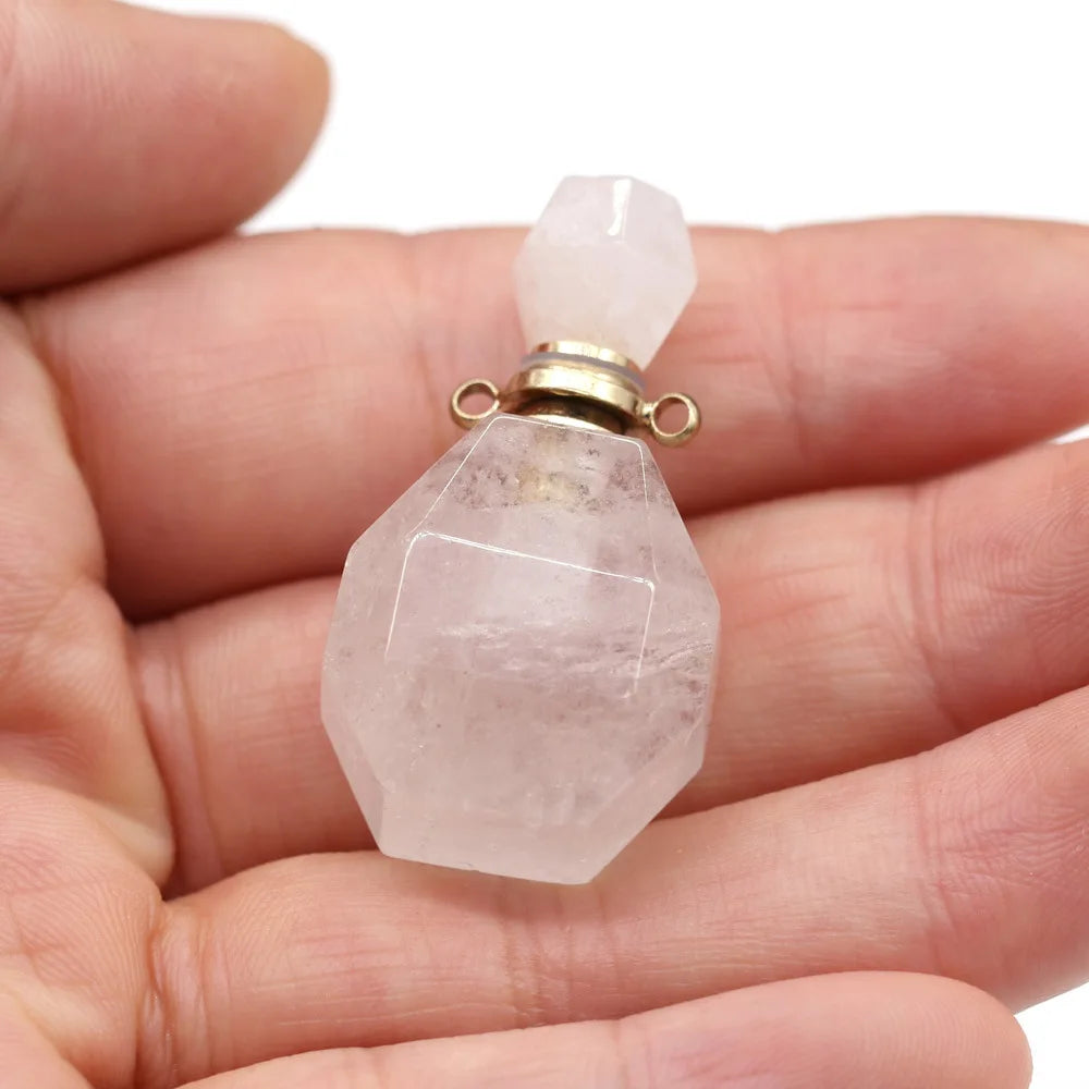 Hot Sale Natural Crystal Gemstone clear Quartz Perfume Bottle Design Pendant Necklace