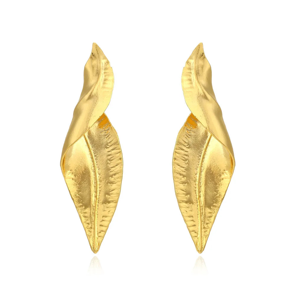 Holiday Gift Jewelry Exaggerated Design Twisted Leaf Earrings Vintage Gold Plated Leaf Earrings for Women Girls