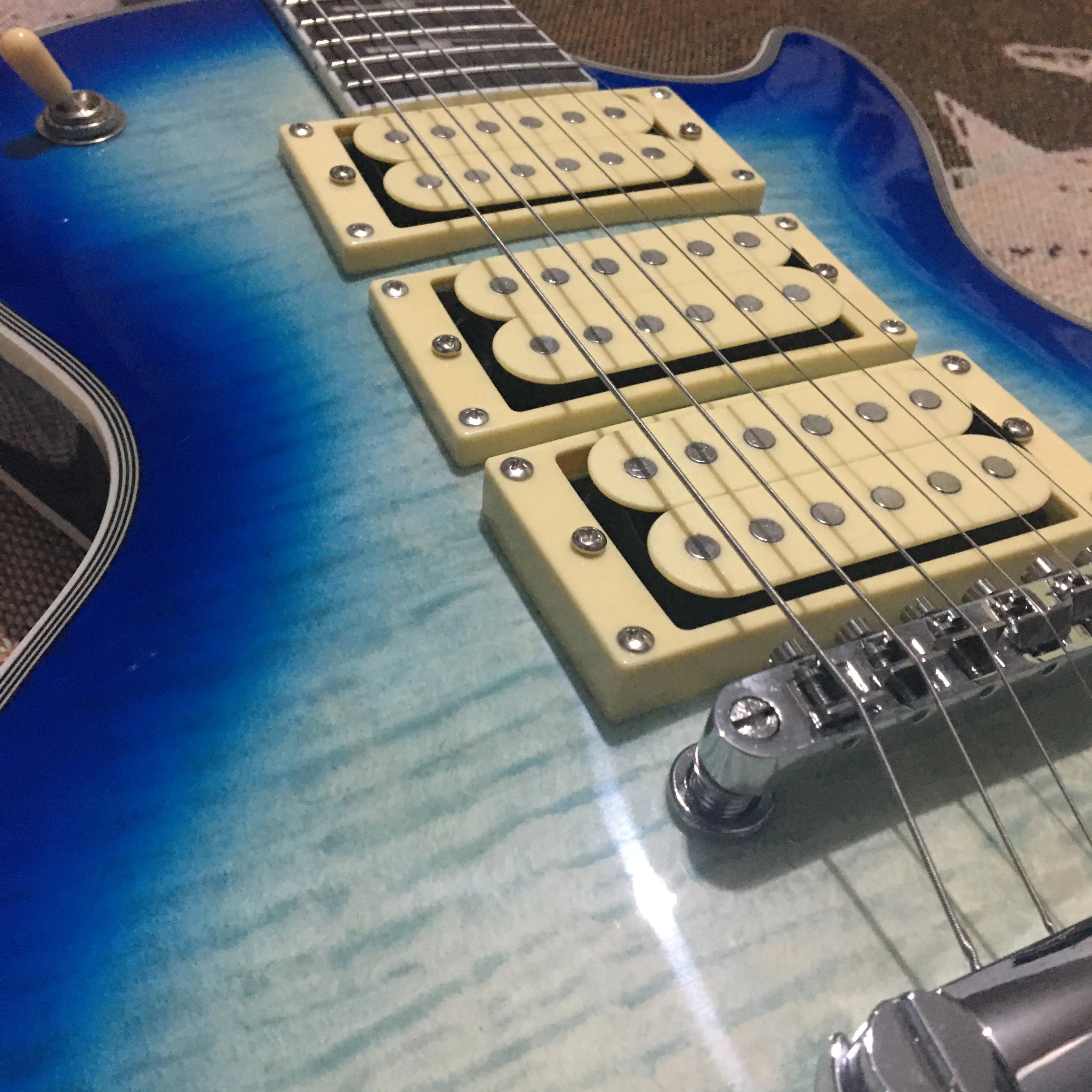 Blueburst Color Guitar 6 String Electric Guitar Tiger Line Body Rosewood HHH Fast Shipping