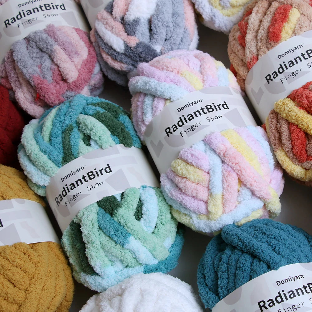 Domiyarn Factory Wholesale Finger Show 226G for Crochet Cushion Blanket Kennel Chunky Chenille Yarn
