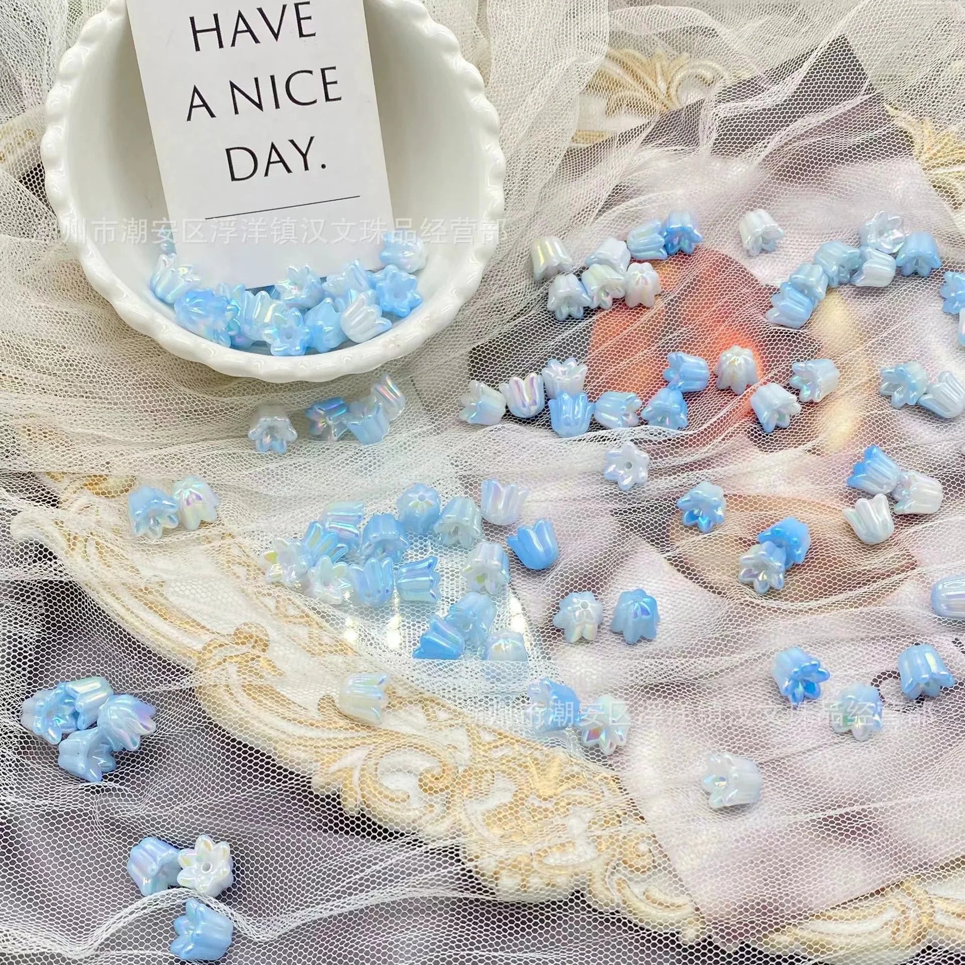 Fashionable Flower Plastic Beads Multi-color Dreamy DIY Can Be Threaded and Hand Strung Loose Beads for Clothing