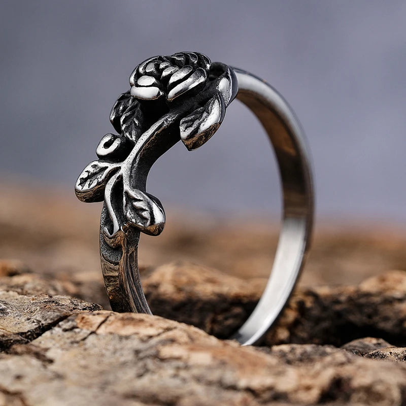 Cheap Wholesale Fashion Party Jewelry Exquisite Silver Stainless Steel Rose Flower Ladies Rings for Girls