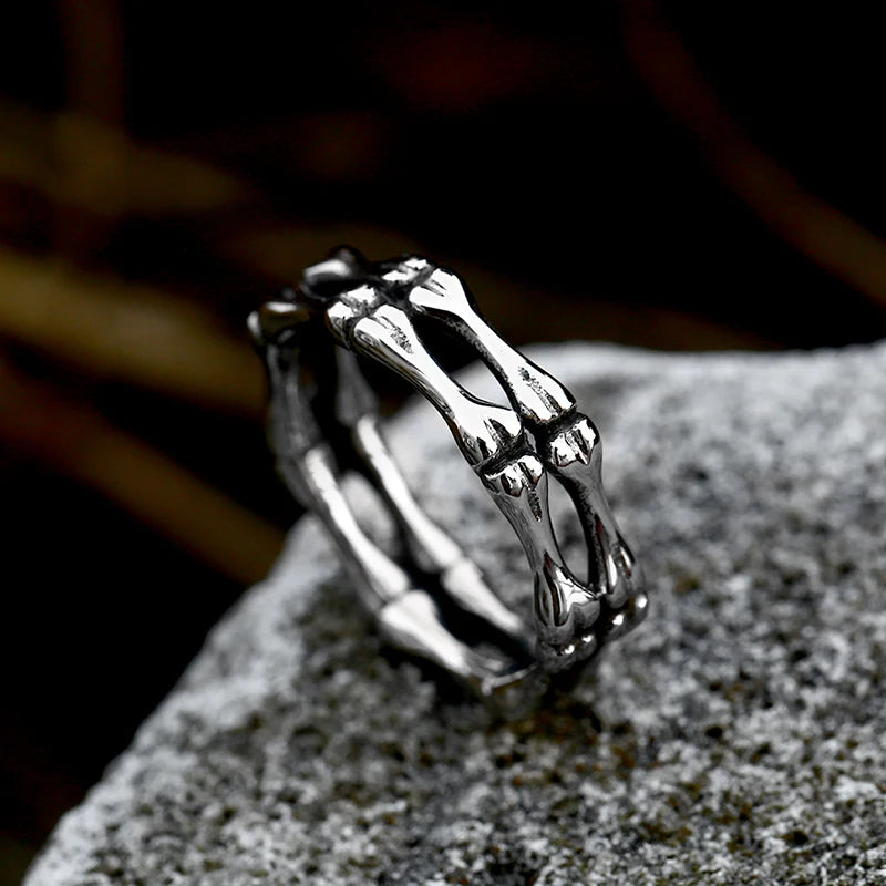 SS8-858R Stainless Steel Fashion Simple Ring Jewelry Personalized Glossy Men Women Bone Gothic Ring