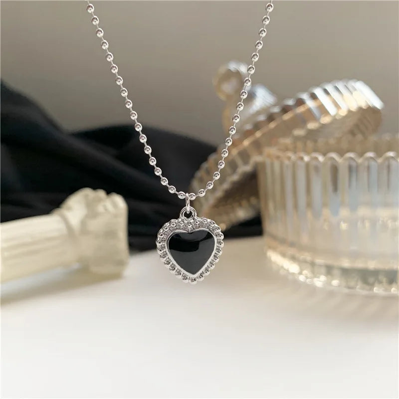 Black Heart Necklace French Metal Love Clavicle Chain Korean Simple Female Short Pendanklace Female Short Pendant for Women