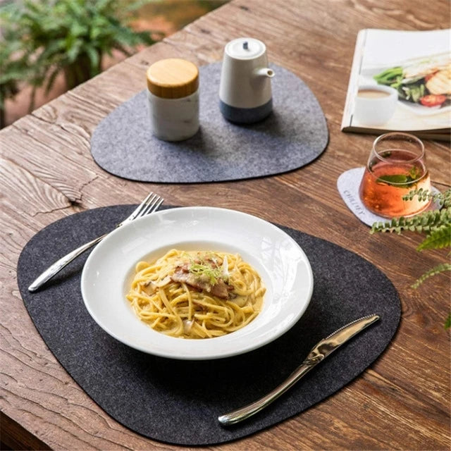 Felt Placemats Set of 6pcs Table Mats Non slip Heat Resistant Place Mats for Wool Felt Table Mat