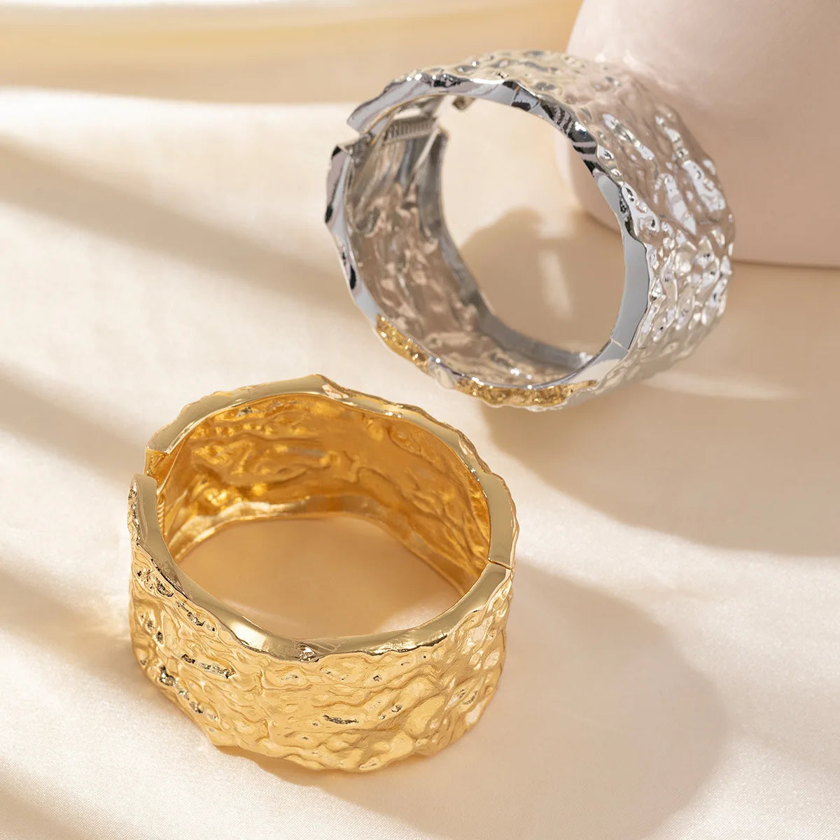 Hammered Textured Wide Hinged Cuff Bangle Irregular Crinkle Spring Open Bracelet Minimalist Rough Surface Statement Jewelry