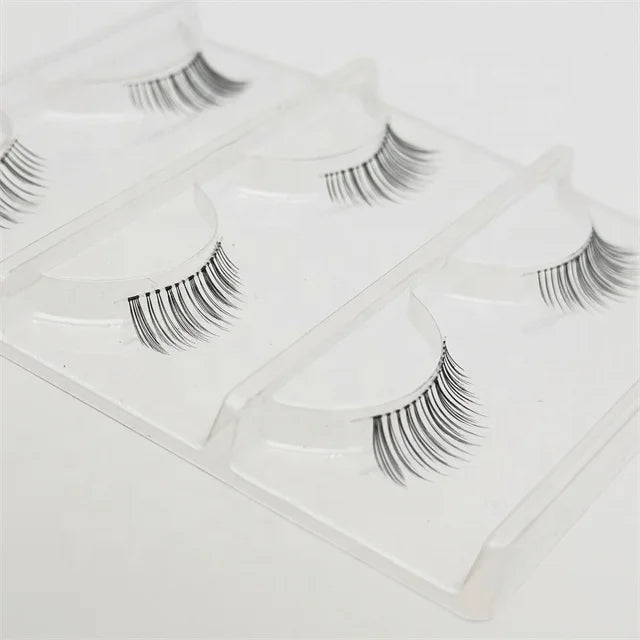 South Korea Singapore Japan Natural Charming Corner Half Eyelash 12mm Clear Band Cateye 3D False Eyelashes Reusable Cruelty-Free