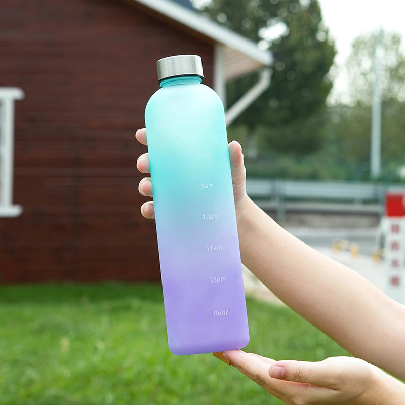 Customized 1000ml Logo Large Size BPA-Free Plastic Water Bottle Stock for Direct Drinking for Juice or Drink Storage