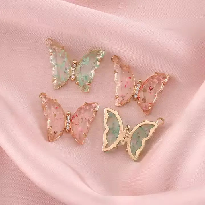 Simple 18*23.5mm Dried Flower Butterfly Pendant 18K Gold Plated Glass Resin Dangle for DIY Bracelet Necklace Jewelry Accessories