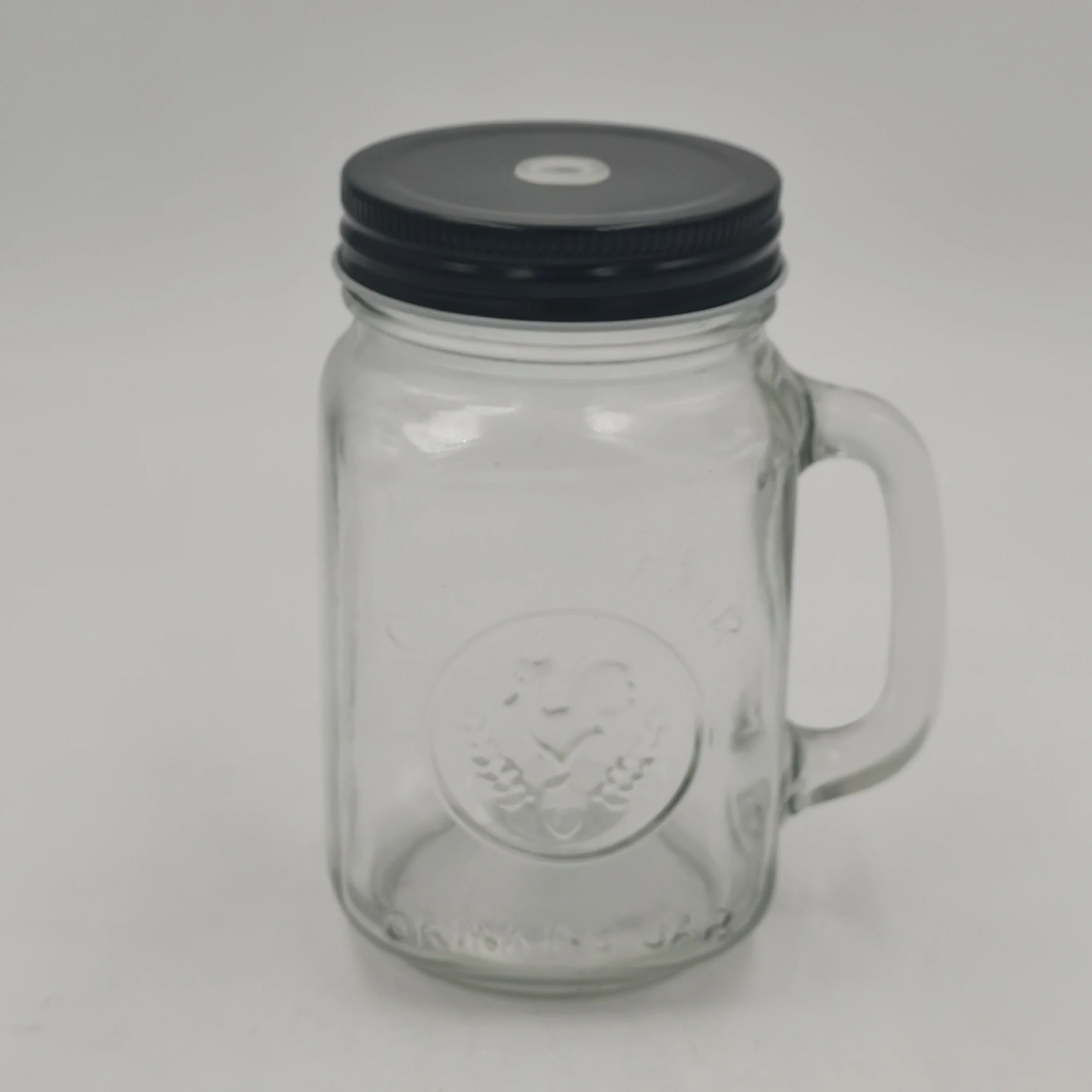Customized 500ml 16oz Clear Transparent Glass Mason Jar Cup  with Handle Metal Lid and Straw for Drinking Juice Mineral Water