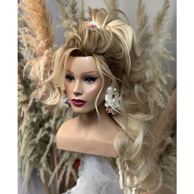 Wholesale Price Europe Hairdresser Training Mannequin Straight Style Head with Shoulder for Haircut and Braiding Face Training