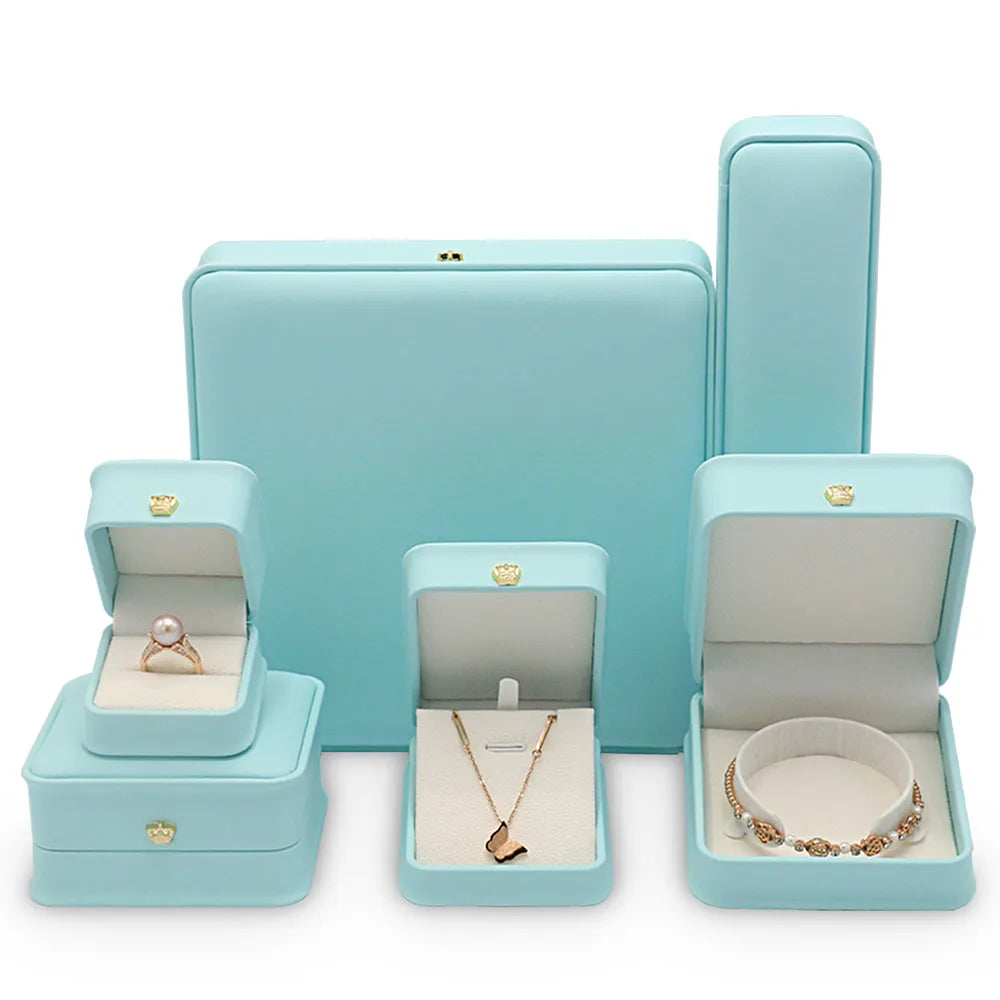FADELI PACKING-High Custom Color PU Leather Custom Jewelry Wedding Ring Bracelet Packaging Necklace Presentation Box with logo