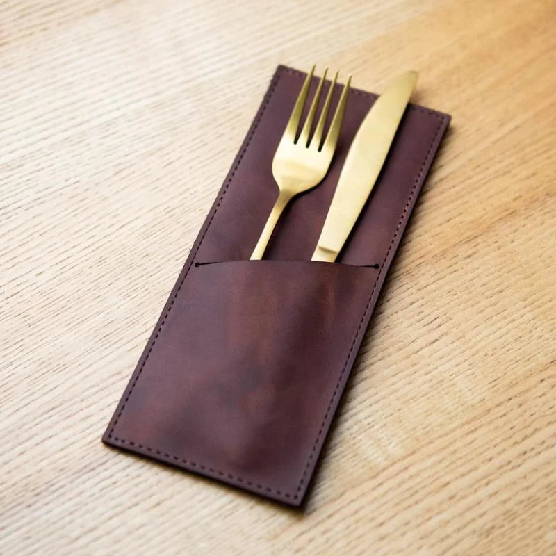 New Design Leather Tableware Sets Portable Cutlery Organizer Waterproof Dinnerware Set Camping Equipment