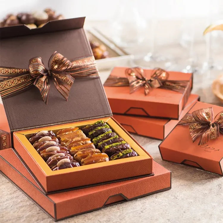 Custom Bonbon Wedding Chocolate Round Gift Boxes for Flowers Packaging Ribbon Bows  Paper Box for Bar