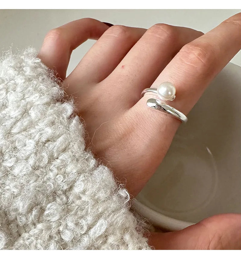 Elegant High Polished Women Opening Cuff 925 Sterling Silver Inlaid Freshwater Pearl Ring for Party