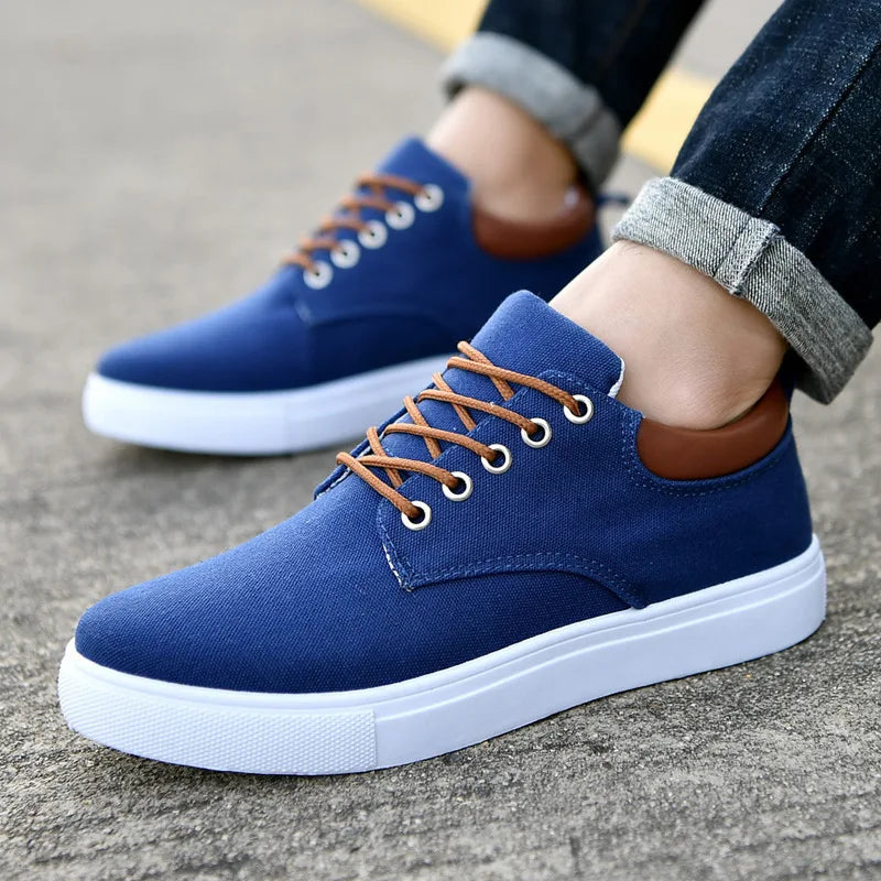 Wholesale Hot Sale Big Size Trendy Cheap Casual Canvas Shoes Men's Fashion Sneakers