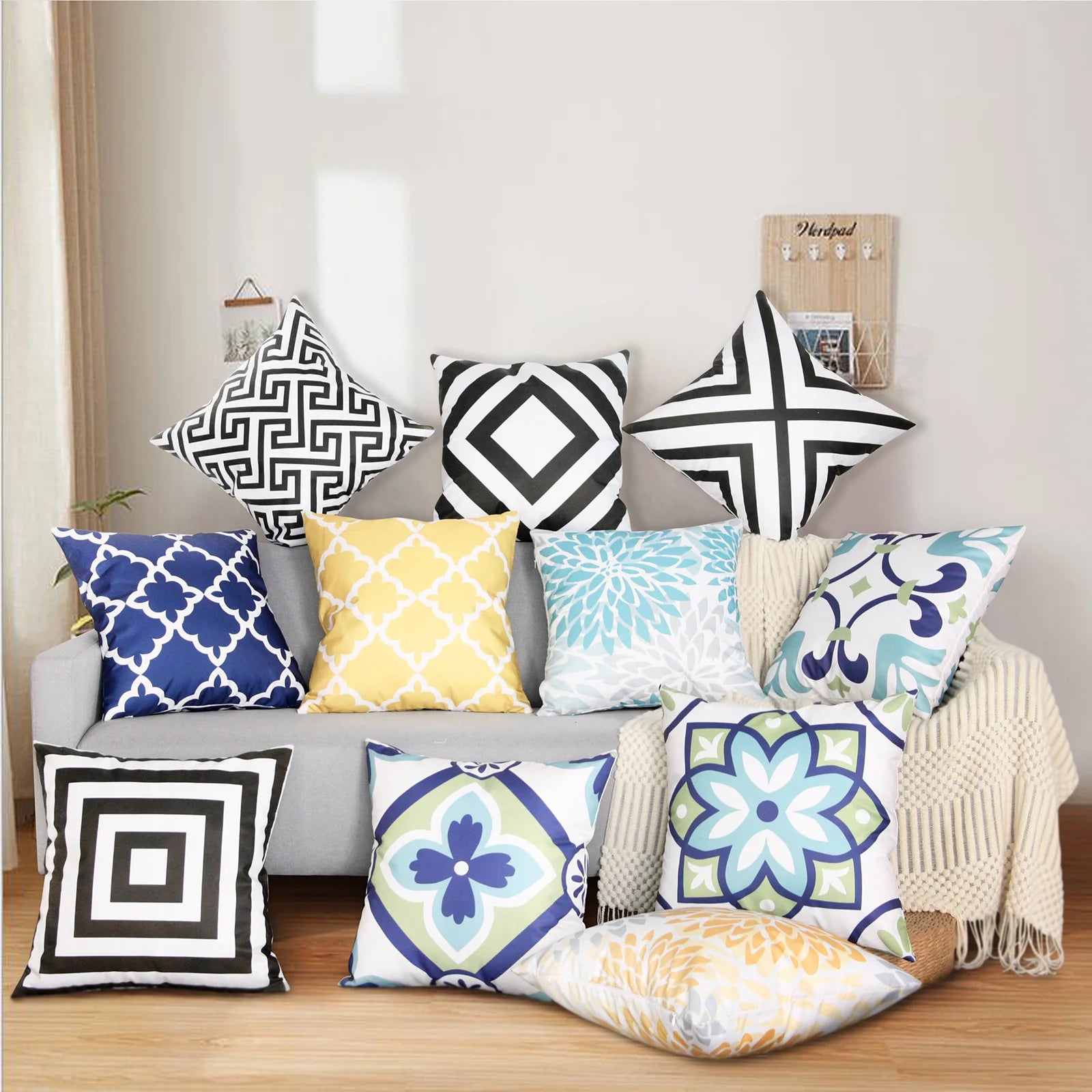 Best-Selling New Outdoor Patterned Cushion and Pillow Cover Geometric and Dot Print Custom for Home Use