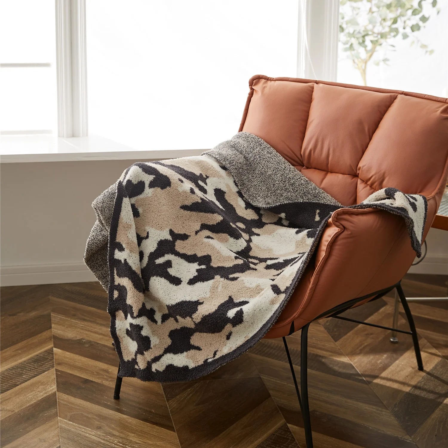 Leopard New Design High Quality Polyester Yarn Knit Throw Warm Super Cozy Soft Plush Knitted Throw Blanket ALN