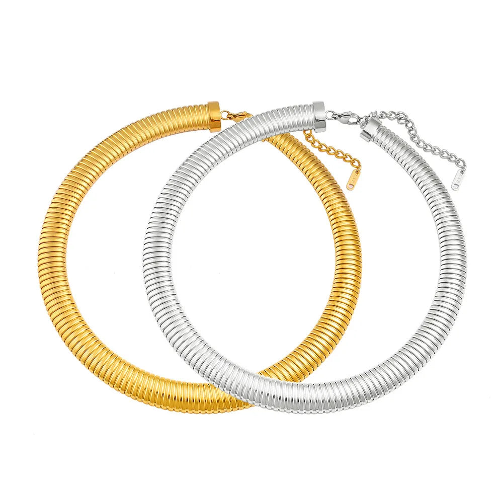 Vintage Style Gold Plated Stainless Steel Snake Chain Necklace Resizable Geometric Pattern Choker for Women Fashion Jewelry