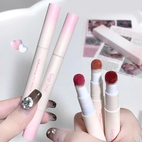 Gege Bear Hot Selling Top Wholesale Cosmetics OEM Precise Lips Cosmetic Matte Lipstick With Soft Sponge Head