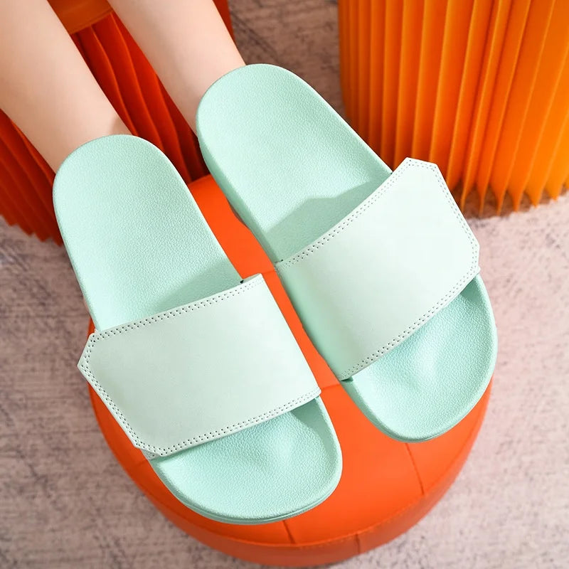 Latest Designer Casual Flat Slides for Women Comfortable Anti-Slip Fashion Trend Outdoor Beach Shoes