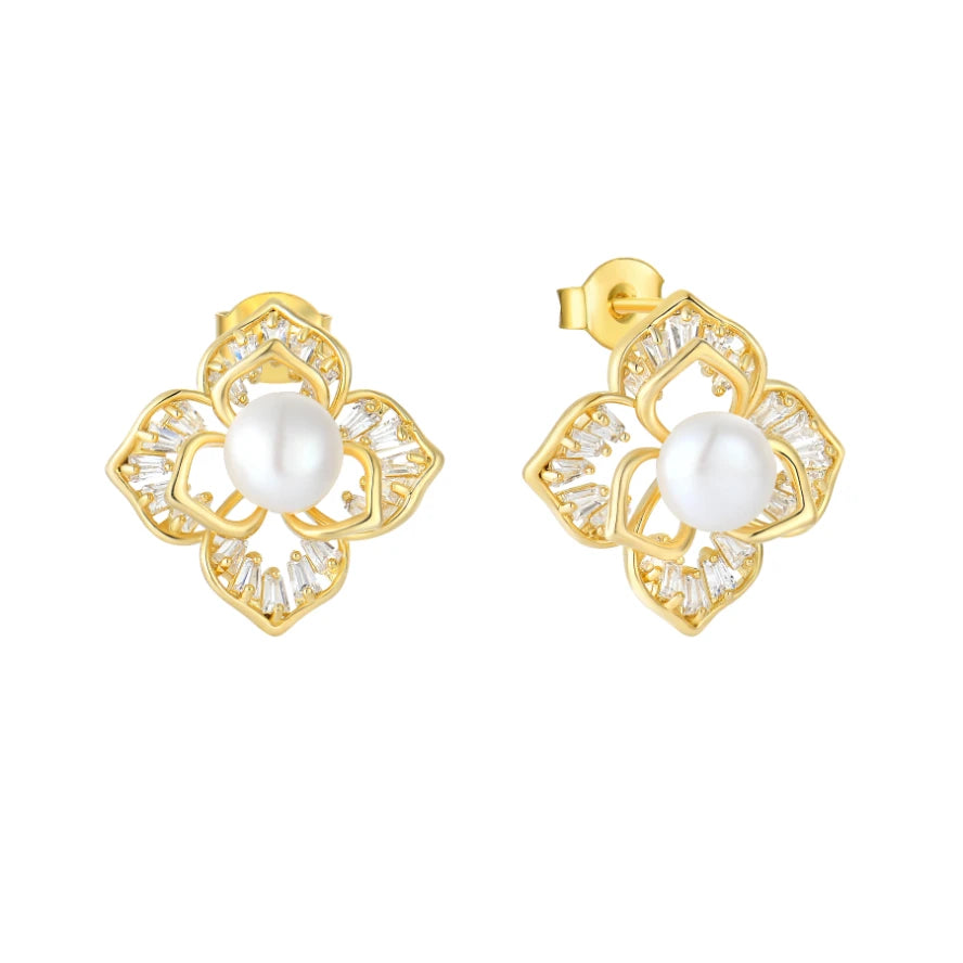 Handcrafted Elegant Fashion Jewelry Luxury Womens Gold Plated Cloverleaf Pearl & Zirconia Stud Earrings
