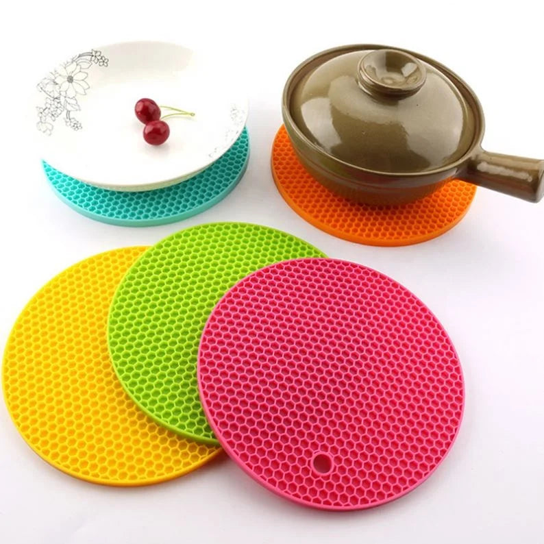 Kitchen Tools Gadgets Silicone Mat Heat Resistant Cup Mat Coasters Round Non-slip Table Placemat Kitchen Accessories